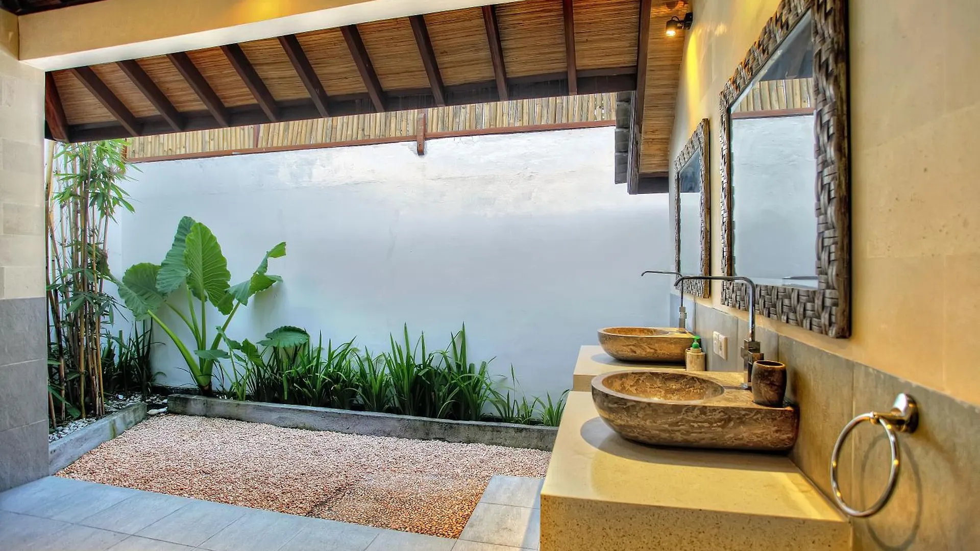 Villa Esperanto Seminyak